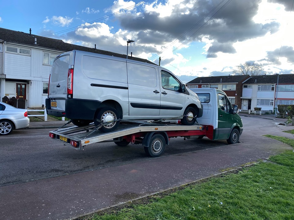 Car Breakdown Recovery And Towing Services in BOW, E3