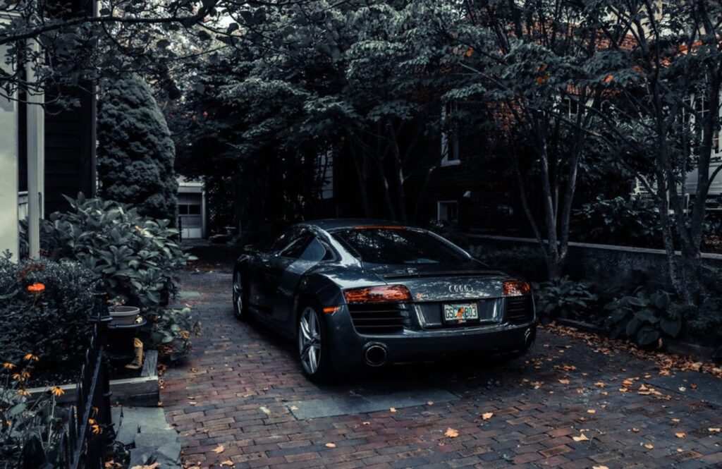 White Recovery | Breakdown Recovery London – 24/7 Recovery Services car breakdown recovery in london