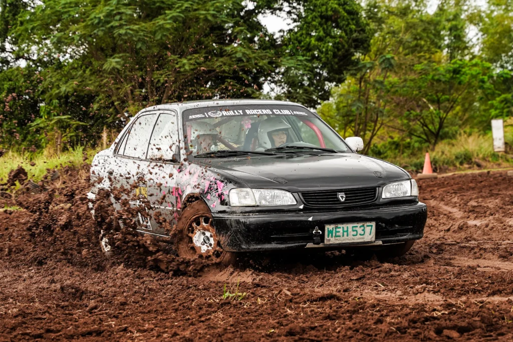 White Recovery|stuck-in-mud-or-ditch-what-to-do